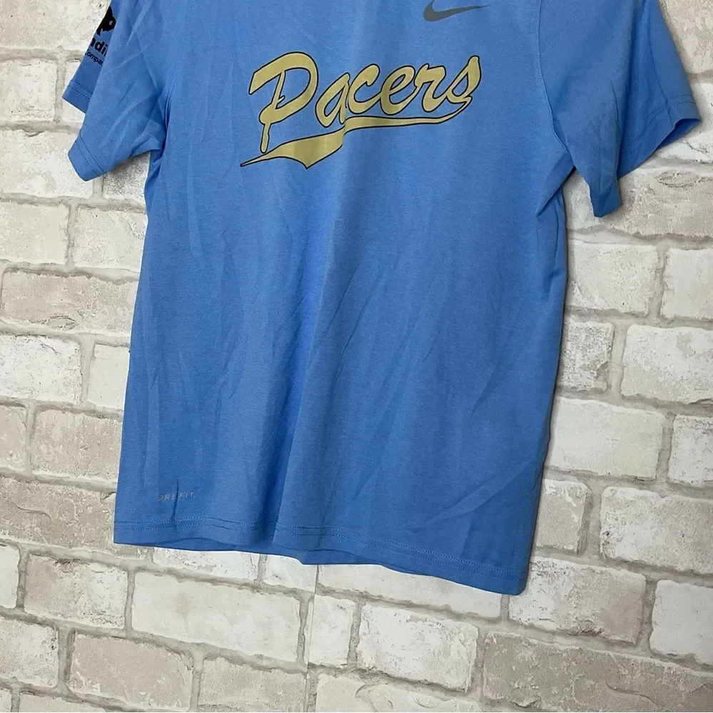 Nike short sleeve